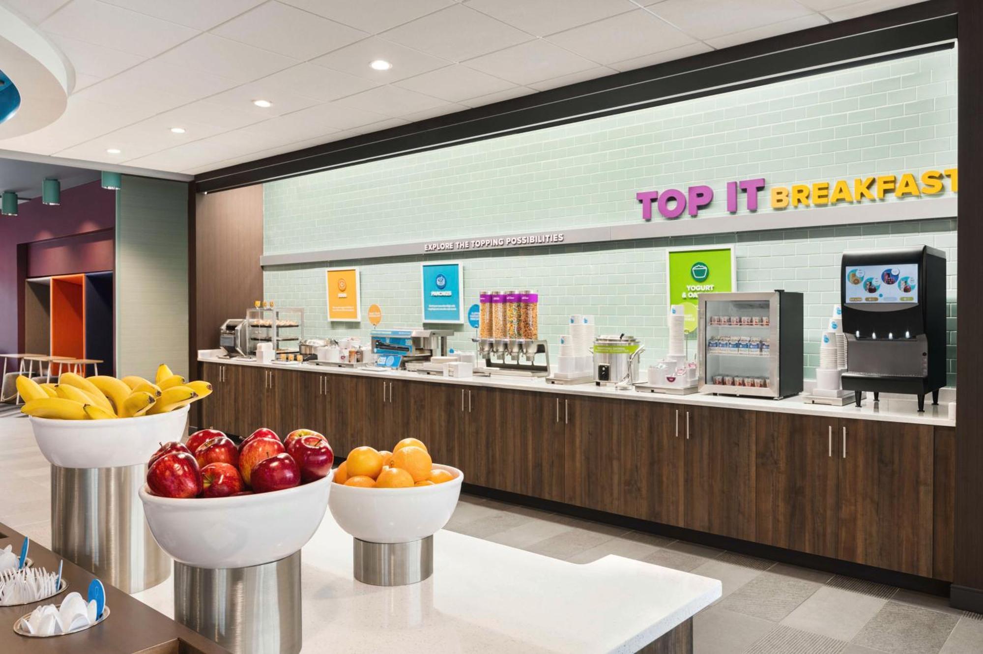 Tru By Hilton Greenville Woodruff Road, Sc Екстериор снимка