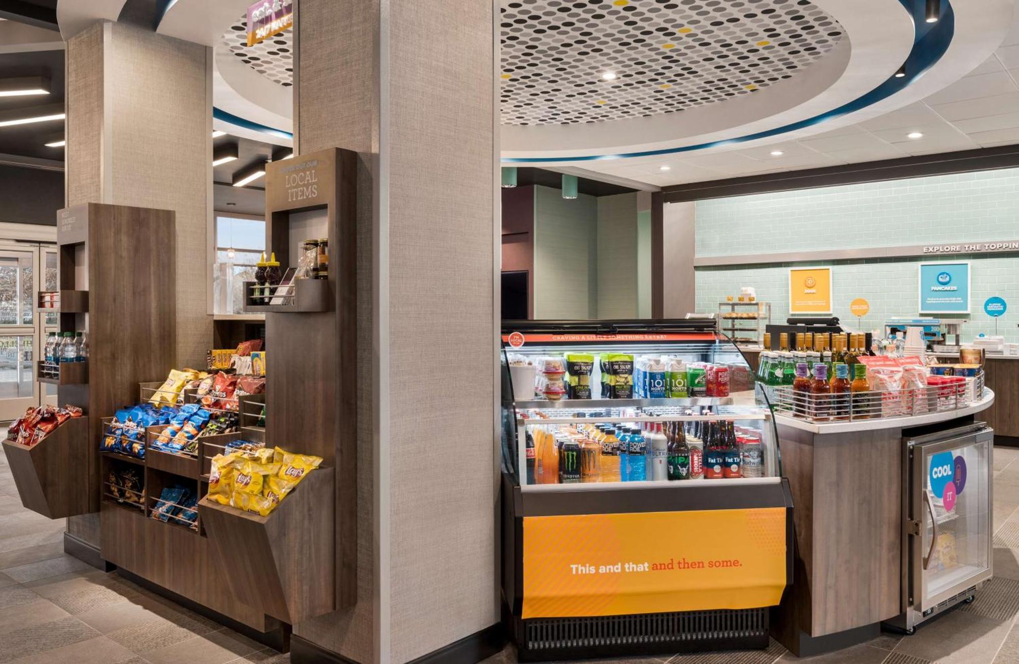 Tru By Hilton Greenville Woodruff Road, Sc Екстериор снимка